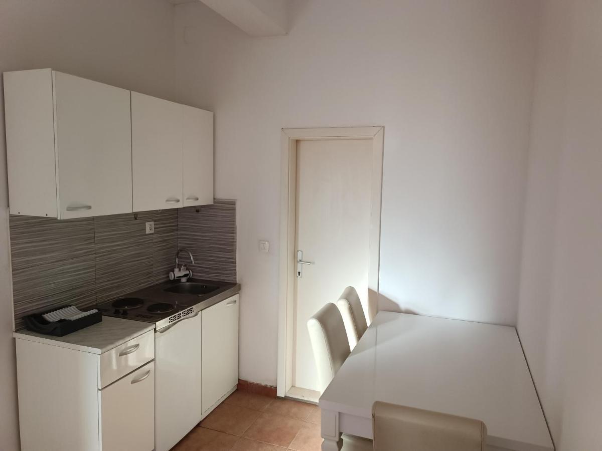 Opus Two Apartment Dubrovnik - Private Parking Exterior foto